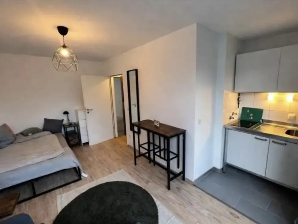 Möbliertes 1-Zimmer-Apartment Gerresheim