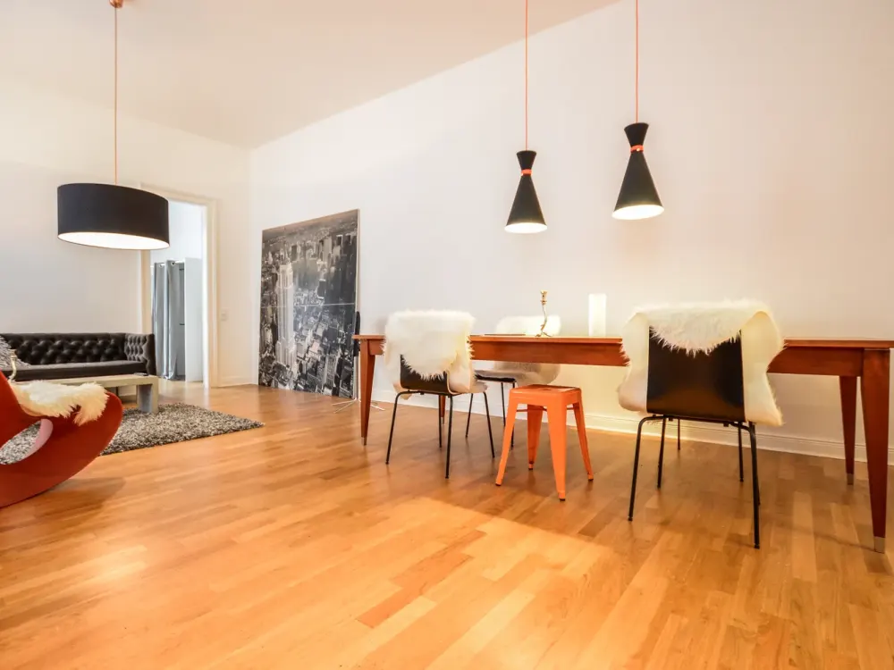 Rathenauviertel möblierte 2,5-Zimmerwohnung in saniertem Altbau
