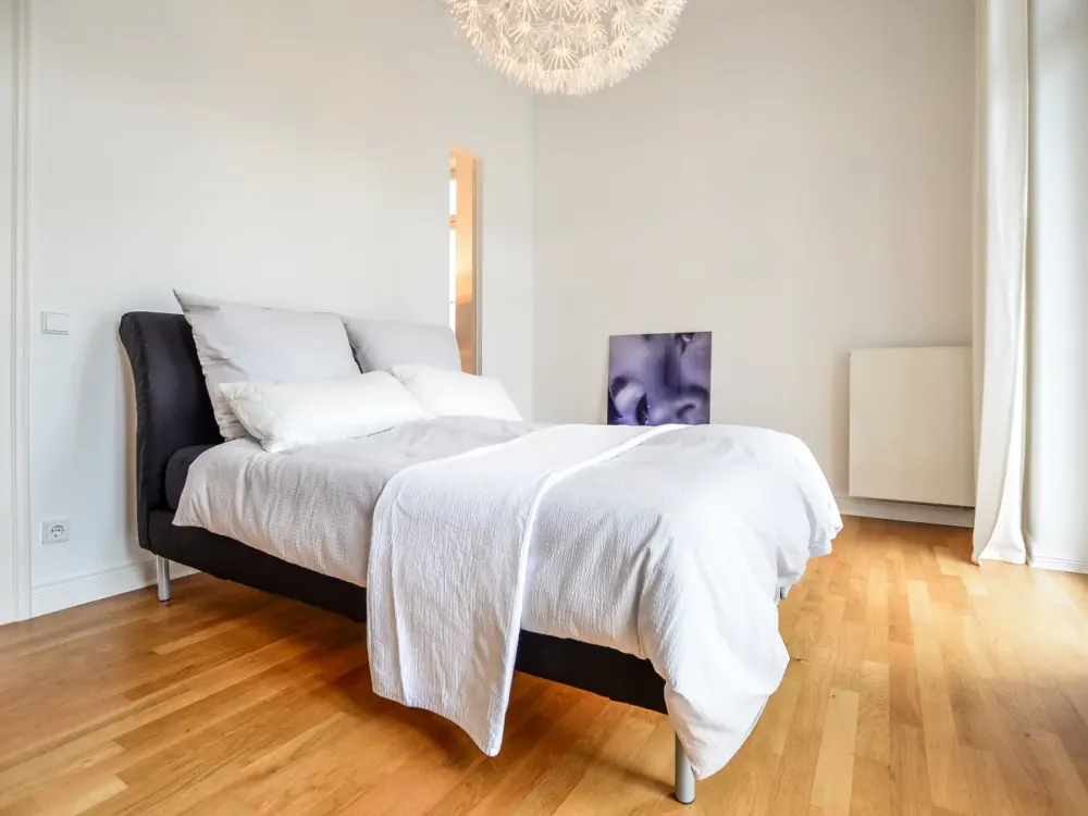 Rathenauviertel möblierte 2,5-Zimmerwohnung in saniertem Altbau