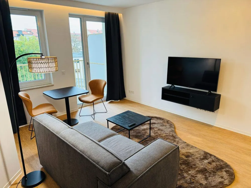 ** MÖBLIERTES APARTMENT MIT ALL INCLUSIVE MIETE~BALKON~STELLPLATZ***