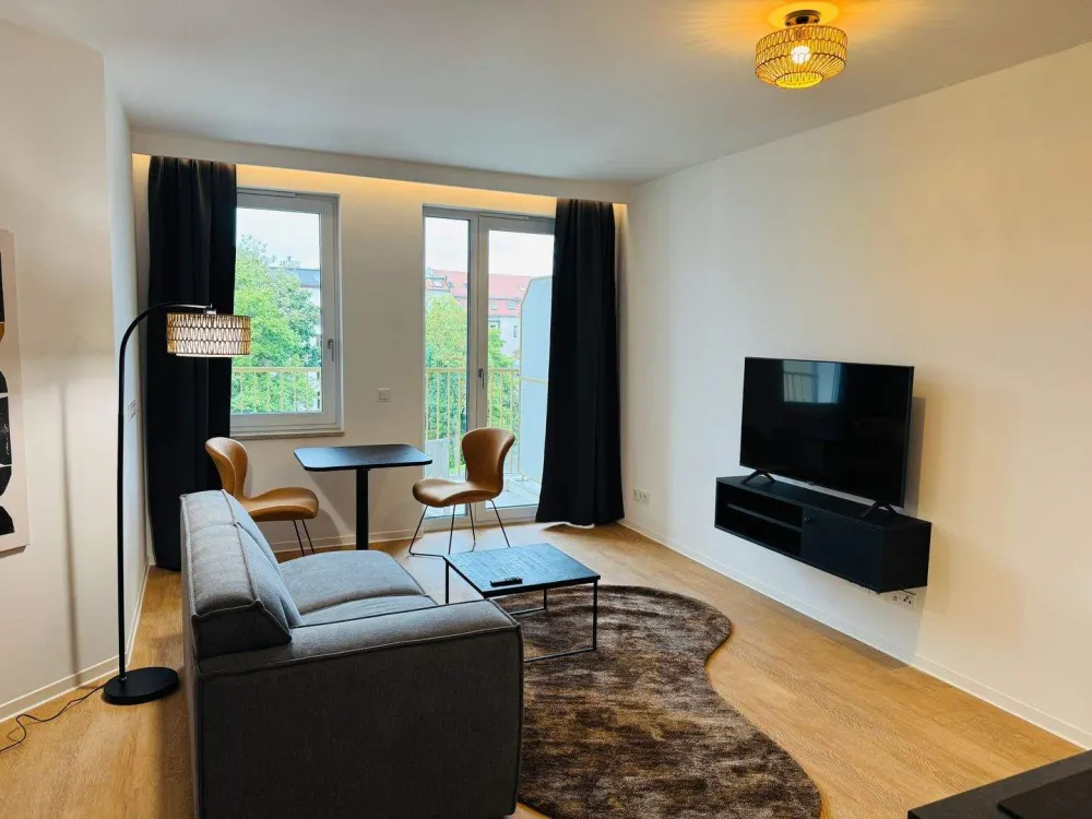 ** MÖBLIERTES APARTMENT MIT ALL INCLUSIVE MIETE~BALKON~STELLPLATZ***