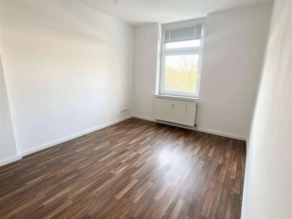 Ganz oben zuhause, Helle 2-Zimmer-Wohnung mit Weitblick und modernem Wohnkomfort
