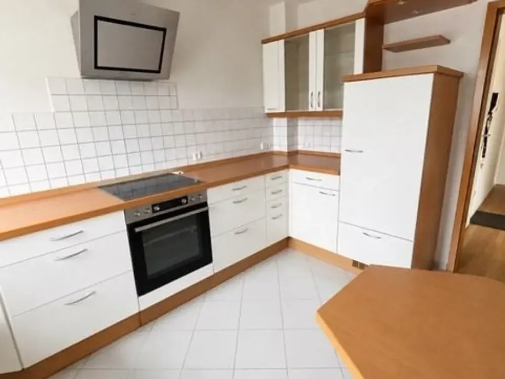 Renovierte 3-Zimmer Wohnung mit Süd-West-Balkon in ruhiger Lage