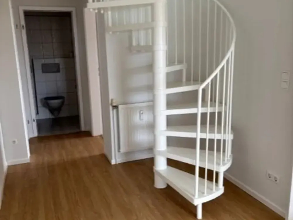 Renovierte 3-Zimmer Wohnung mit Süd-West-Balkon in ruhiger Lage