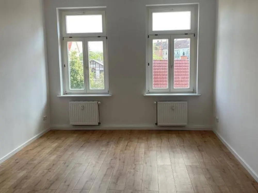 Sommerfelder Straße 35 / 2. OG rechts