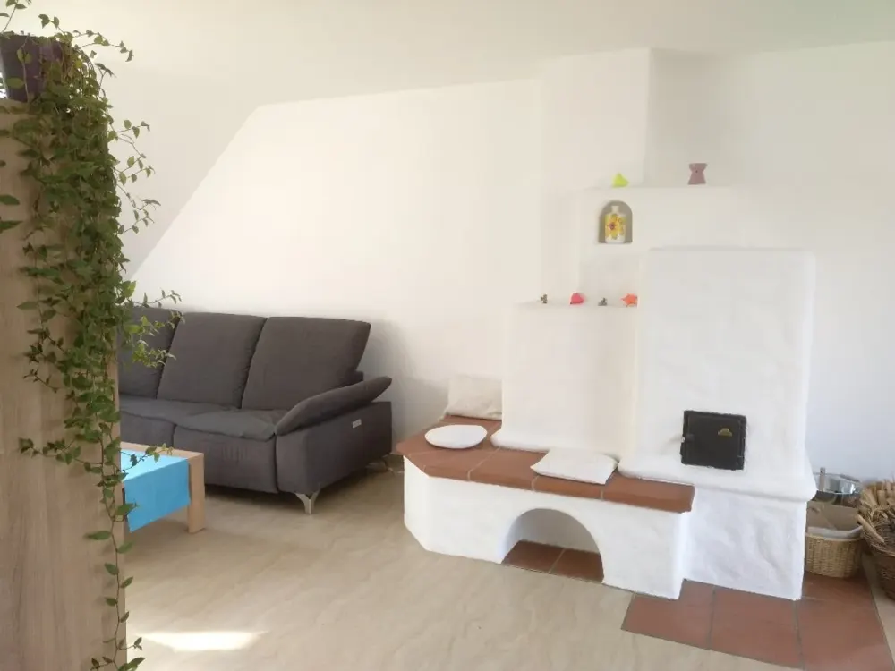 Schöne, helle 4,5-Zimmer-Maisonette-Wohnung mit Sauna, Holzofen und Dachterrasse in Nürnberg
