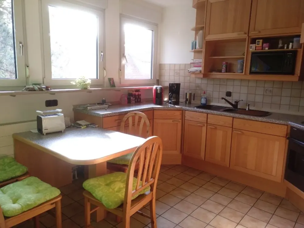 Schöne, helle 4,5-Zimmer-Maisonette-Wohnung mit Sauna, Holzofen und Dachterrasse in Nürnberg