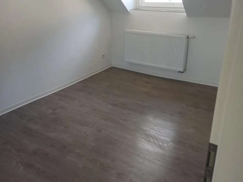 2-ZKB, kernsaniert, 40m2 Direkt an Stadt, Uni, Bahnhof, ALLES NEU