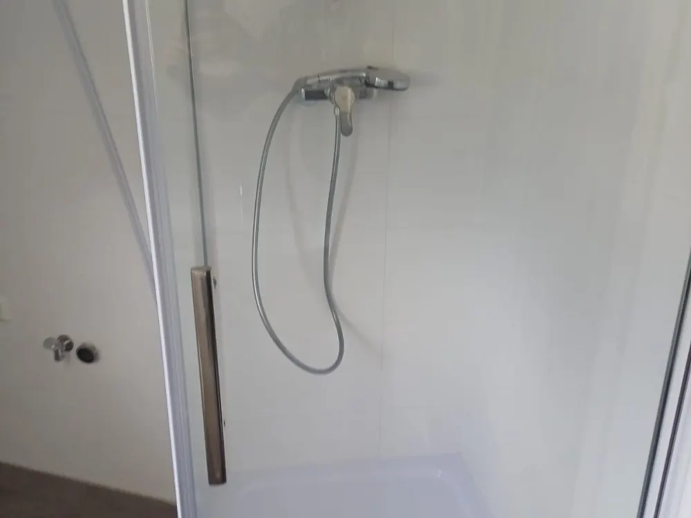 2-ZKB, kernsaniert, 40m2 Direkt an Stadt, Uni, Bahnhof, ALLES NEU