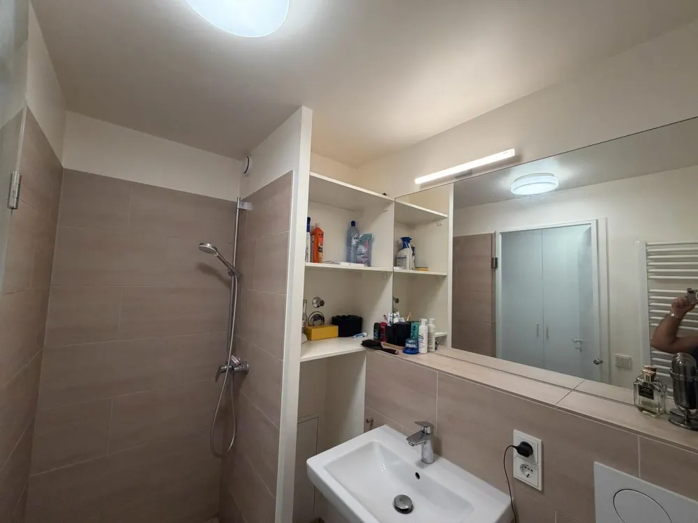Furnished Private Studio (20 m²) near Hamburg HBF 12 Sep to 3 Oct