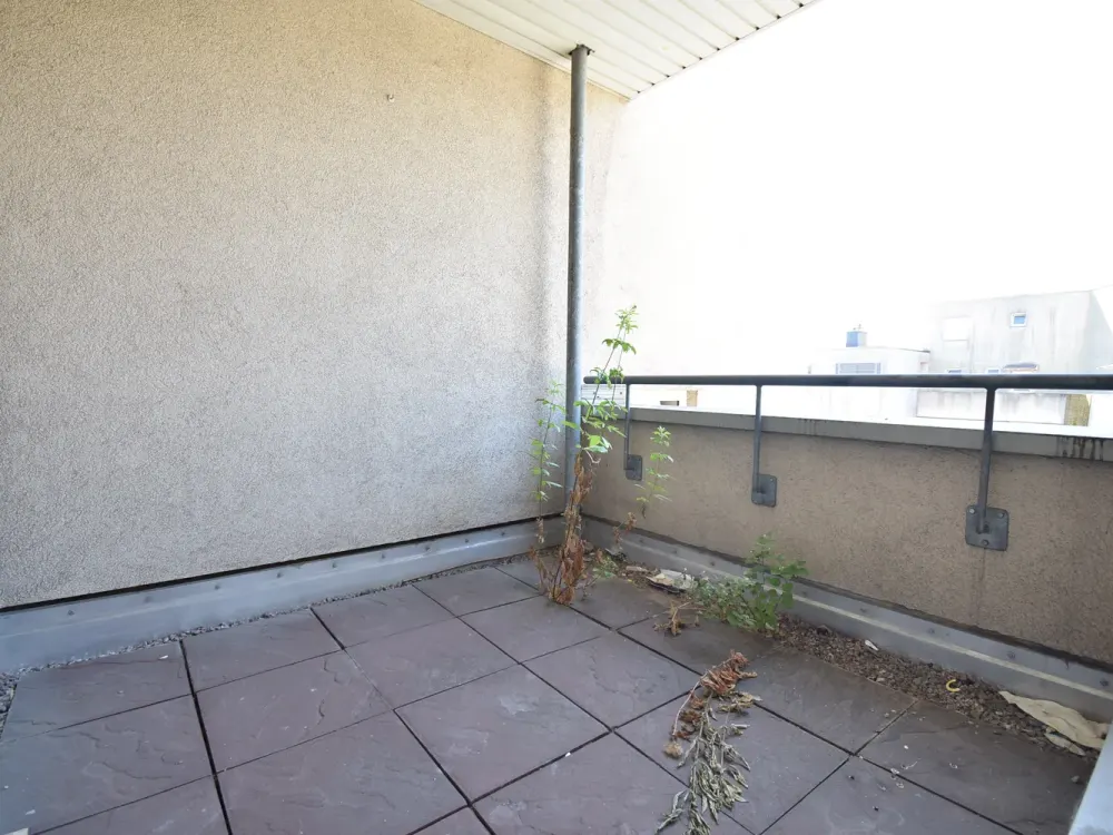 Großer Balkon! Gut geschnittenes Apartment in zentraler Lage