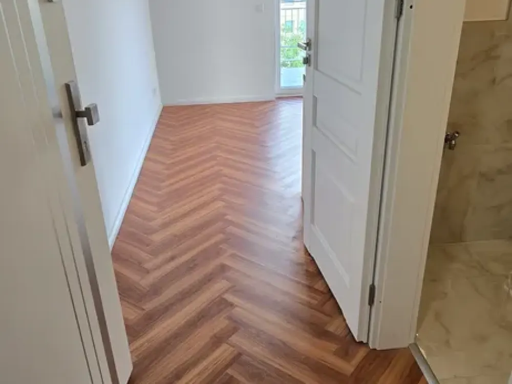 Wunderschöne Neubau-Wohnung mit 2 Zimmern und großen Balkon in Alt-Marzahn