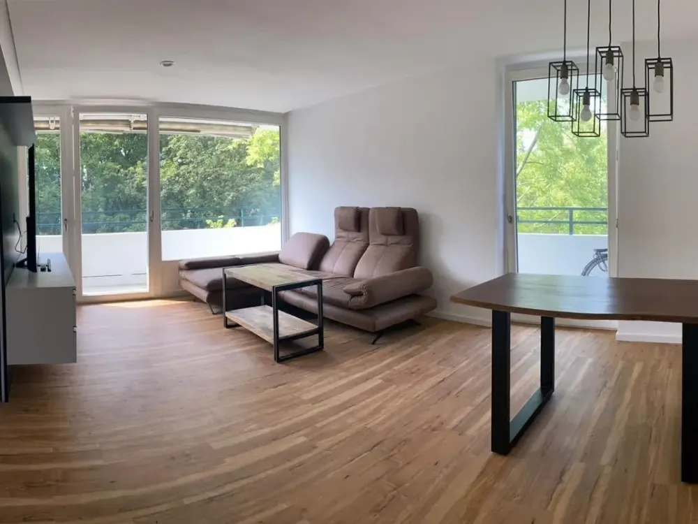 Helle 2-Zimmer Wohnung in Schwabing, München