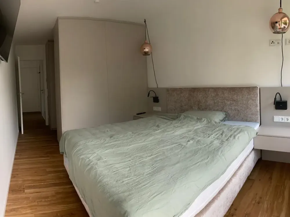 Helle 2-Zimmer Wohnung in Schwabing, München