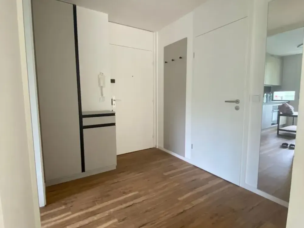 Helle 2-Zimmer Wohnung in Schwabing, München
