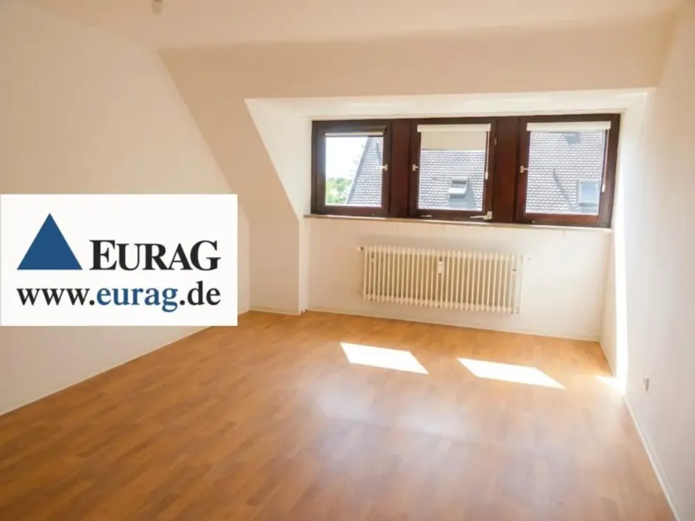 N-Thon: Gemütlich und hell - 2-Zi-Whg (2.OG o.A.) mit Tageslichtbad
