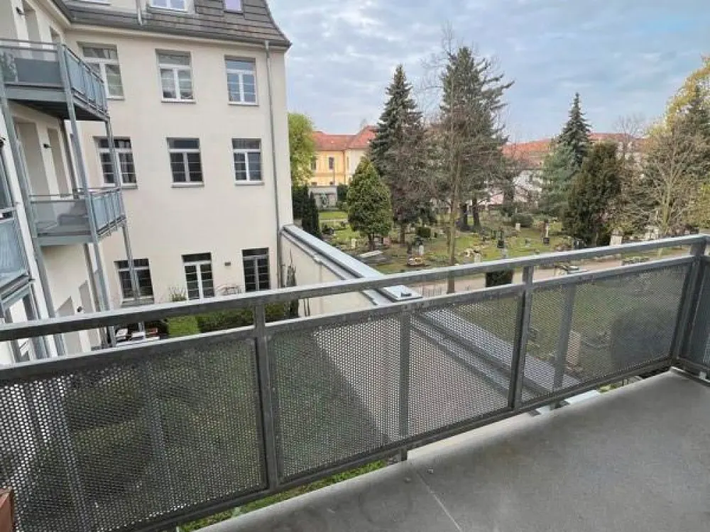 Luxuriöse Loftwohnung mit zwei Bädern und Balkon in Dresden-Friedrichstadt!