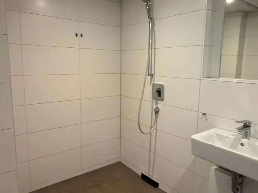 1-Zimmer-Apartment mit Balkon, Aufzug & Einbauküche in Erlangen