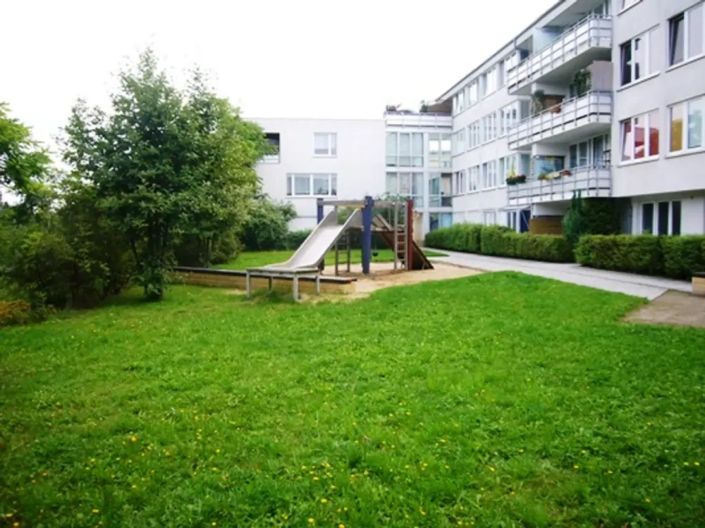 WBS mit besonderem Wohnbedarf 3- Zimmer, Lehmusstr. 18, 3.G LI