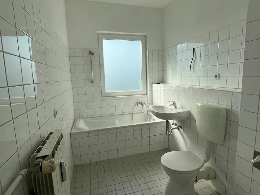WBS mit besonderem Wohnbedarf 3- Zimmer, Lehmusstr. 18, 3.G LI