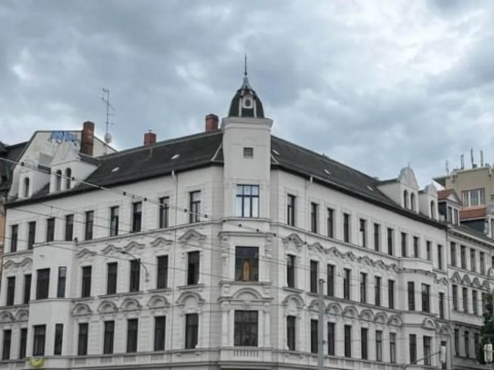 Erstbezug nach Sanierung I großzügige 4-Raum-Wohnung mit Einbauküche in der Südvorstadt