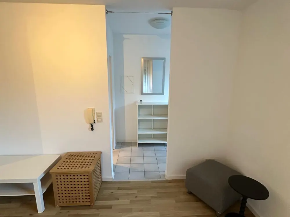 Bright Air-Conditioned Granny Flat Karlsbad Mutschelbach Available Immediately