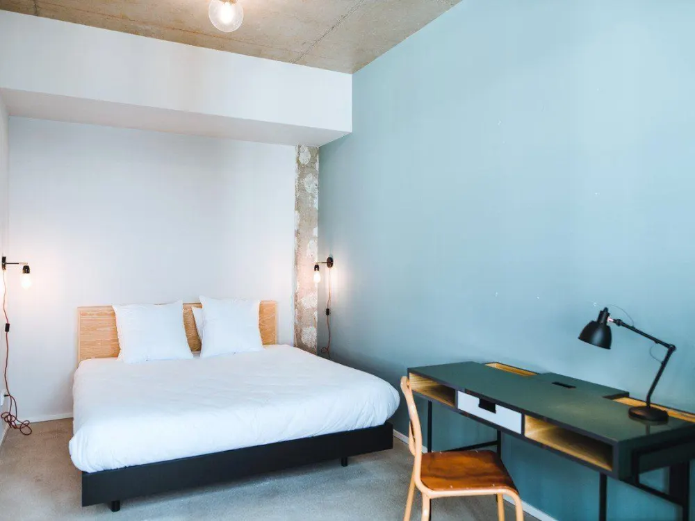 Neon Wood Student Housing in Berlin Friedrichshain, Double Deluxe Apartment