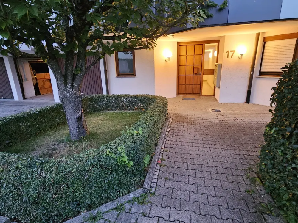 Wohnen in ruhiger Lage mit viel Platz! Helle 4,5-Zimmer-Wohnung mit zusätzlichem Hobbyraum