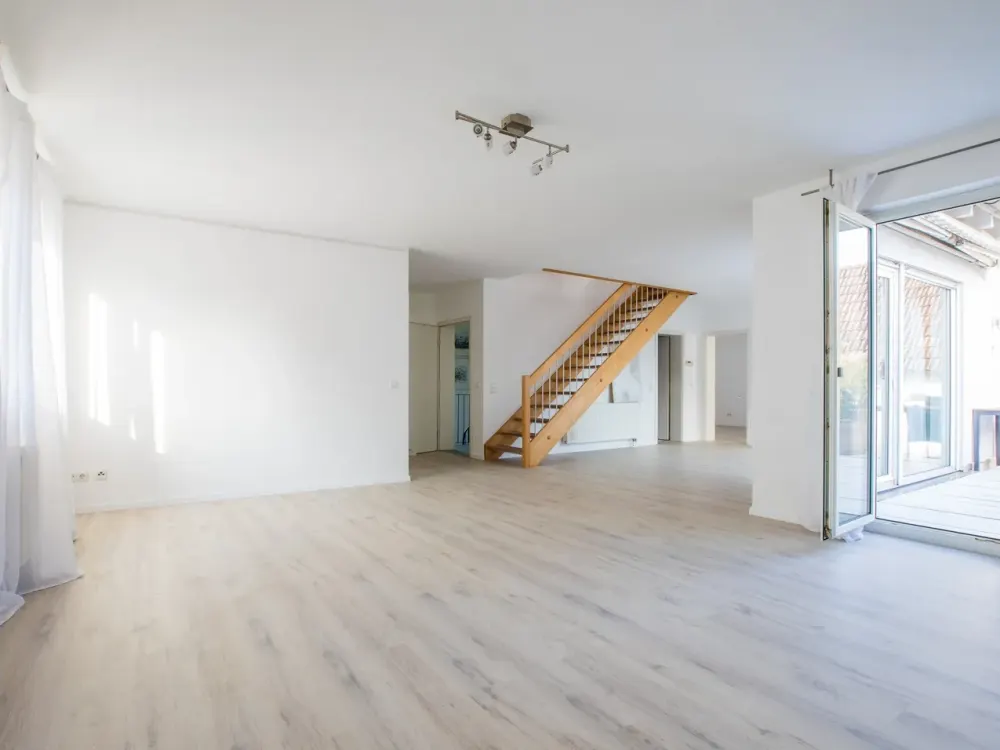 Großzügige, lichtdurchflutete 4,5 Zimmer-Maisonette Wohnung in Wörth am Rhein