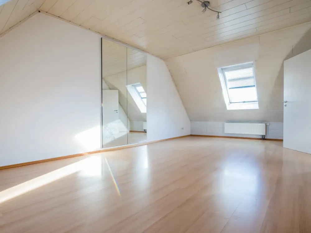 Großzügige, lichtdurchflutete 4,5 Zimmer-Maisonette Wohnung in Wörth am Rhein
