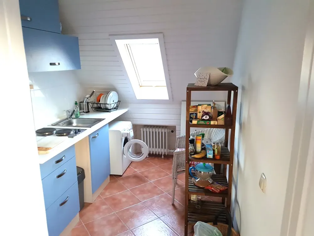 Möbilierte Singlewohnung an der U6