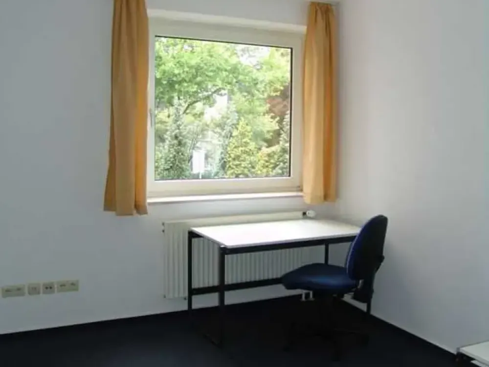 Ruhige, helle Appartements / 4 km bis Mensa II / 7 km zum Schloss / 3 km bis BAB