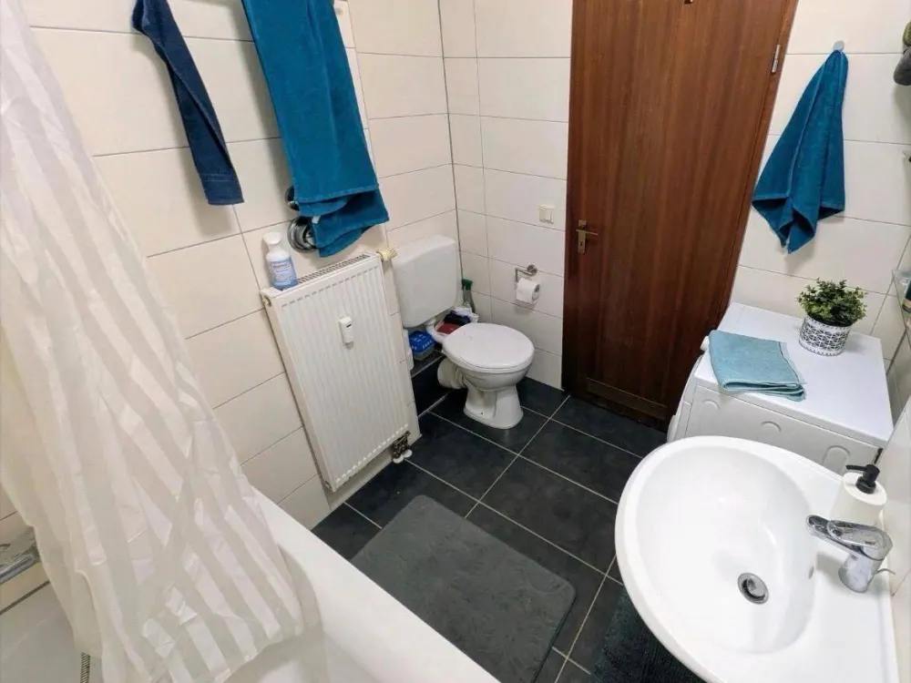 Moderne 2,5-Zimmer-Wohnung mit Terrasse und Gartenanteil in Nürnberg-Gleißhammer
