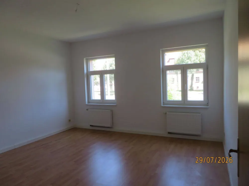 Helle 3-Raumwohnung mit Wintergarten