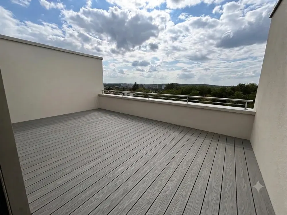 Neubau Penthousewohnung mit großer Dachterrasse