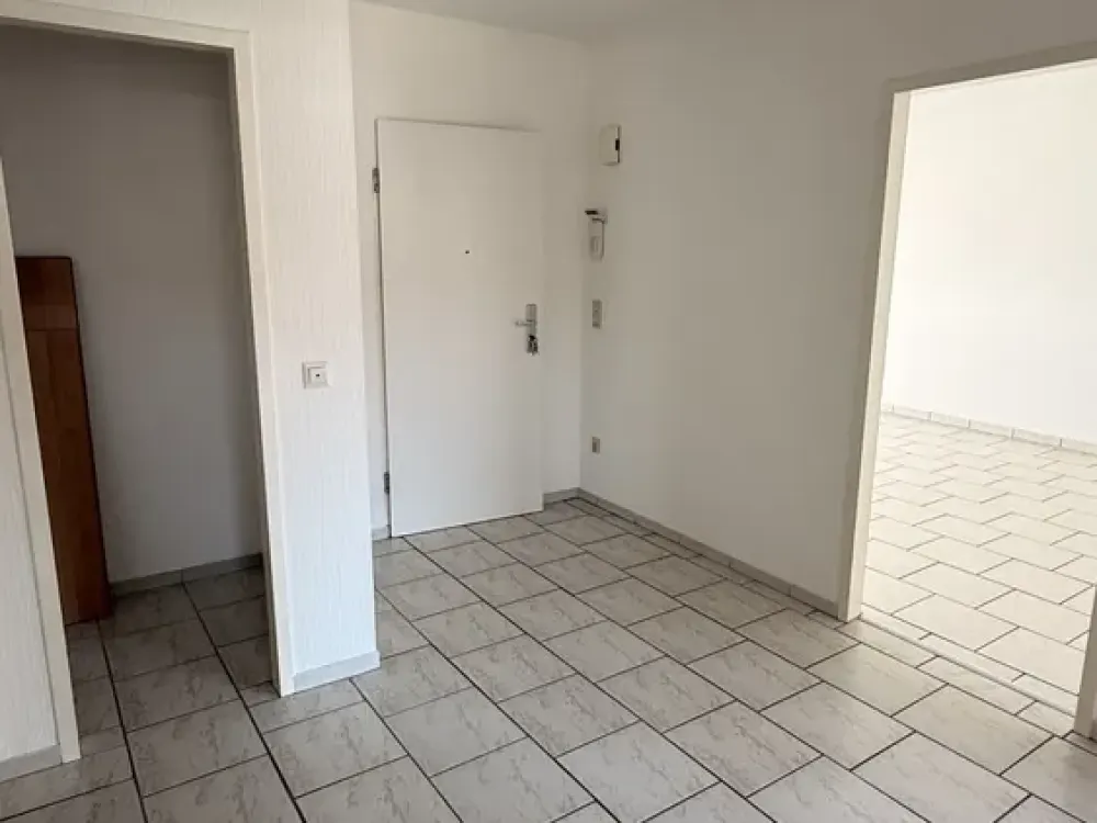 Gepflegte Dachgeschosswohnung in Köln-Höhenberg