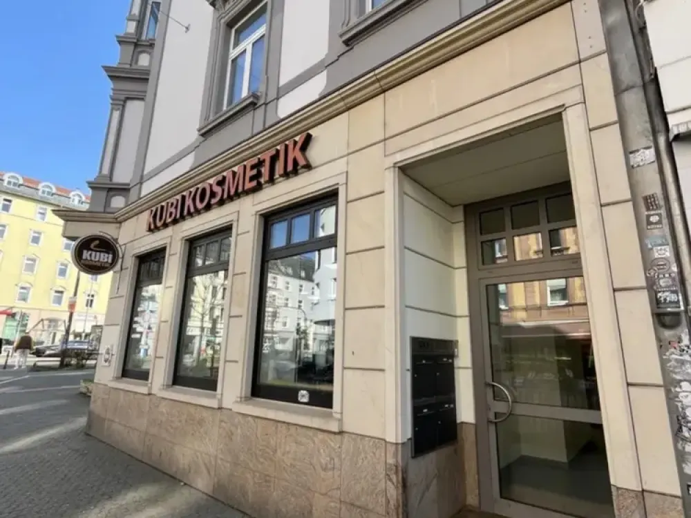 Gemütliche & möblierte Altbauwohnung in Frankfurt Nordend-Ost