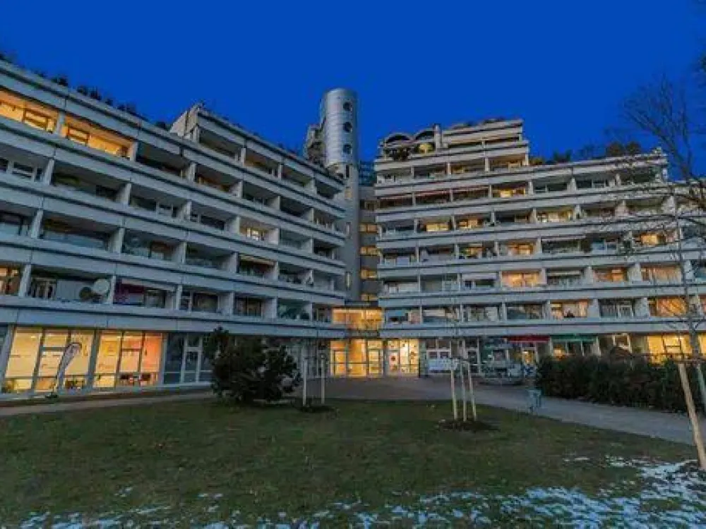 Helles WG-Zimmer sucht neuen Bewohner/ Kreuzhofstraße 6, München/ WE41 / Zi.3