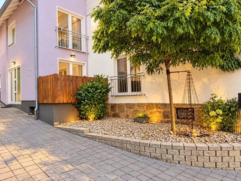 2.5 Room Apartment in Helsa / 65m2, Balcony, Renovated in 2022
