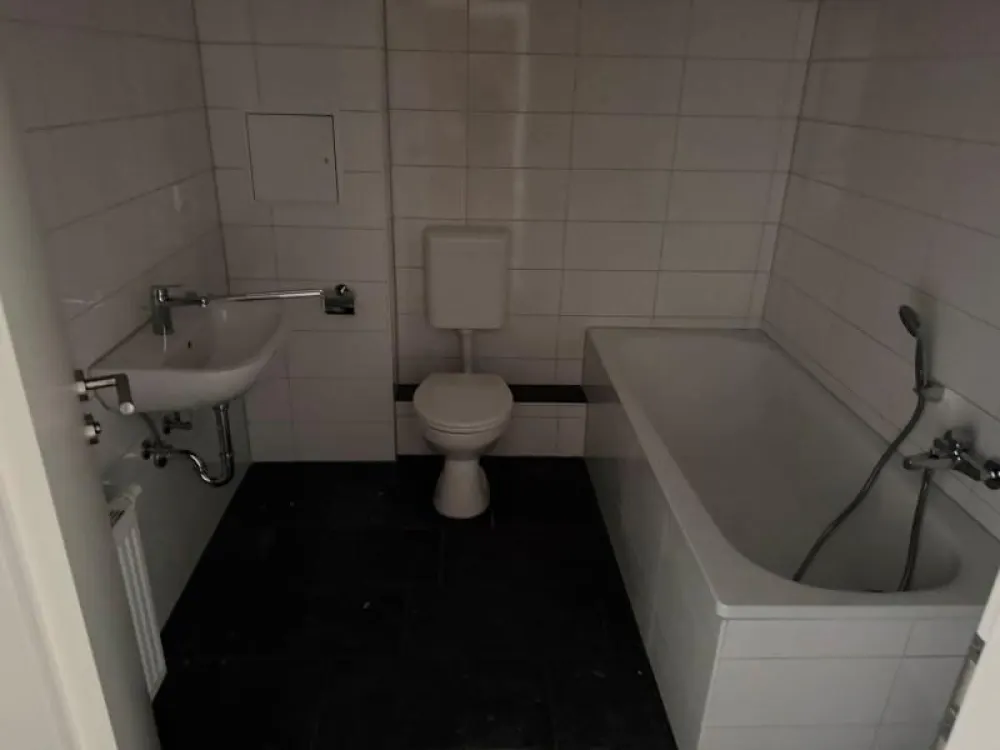 2 Zimmer Dachgeschoss-Wohnung in Leipzig Leutzsch