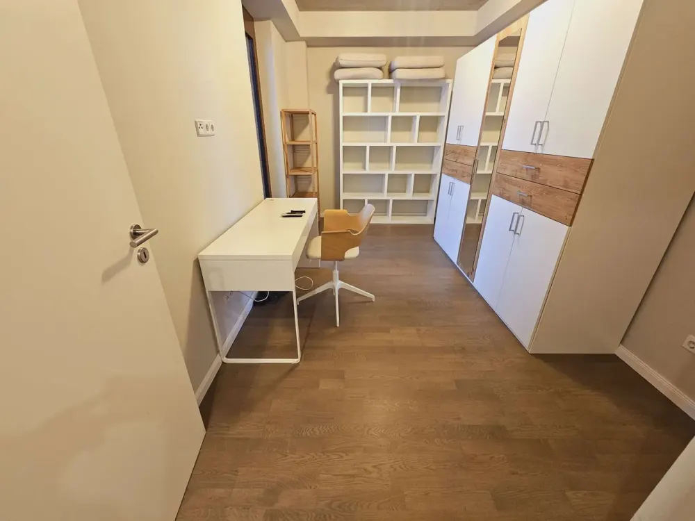modern eingerichtete 3 Zimmer mitten in der City
