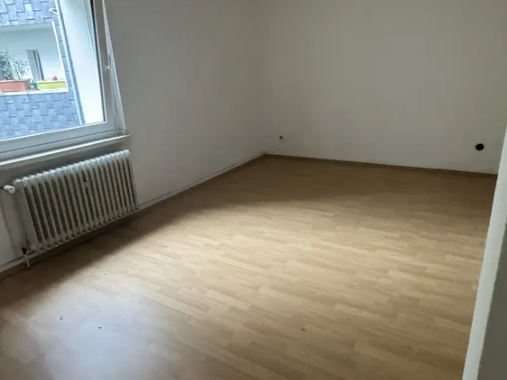 2 Zi., Küche/Diele/Bad/Balkon, 65m², unweit der Altstadt Düsseldorf