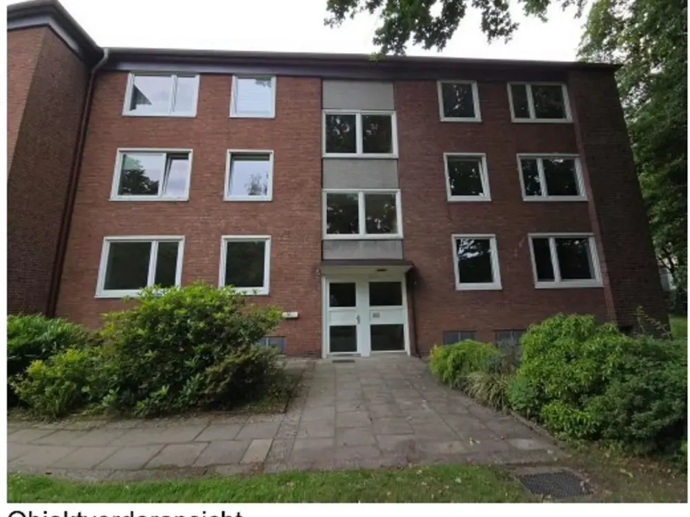 Bright 2.5-Room Apartment with South-West Balcony in Eidelstedt