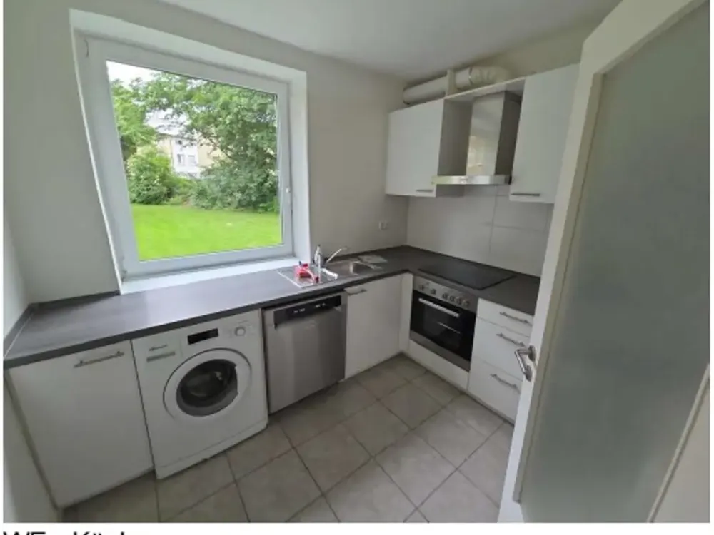 Bright 2.5-Room Apartment with South-West Balcony in Eidelstedt