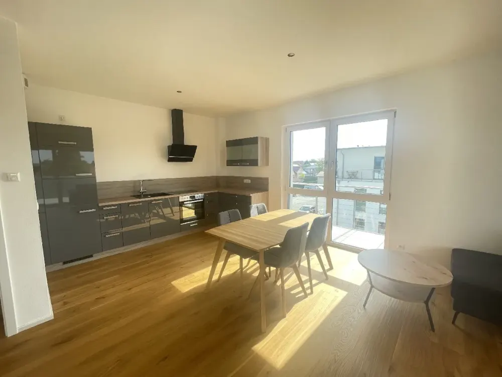RARITY! Pure Luxury! Modern Penthouse Apartment - Ideal for Two!
