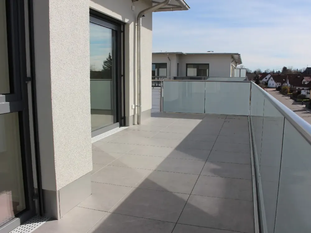 RARITY! Pure Luxury! Modern Penthouse Apartment - Ideal for Two!