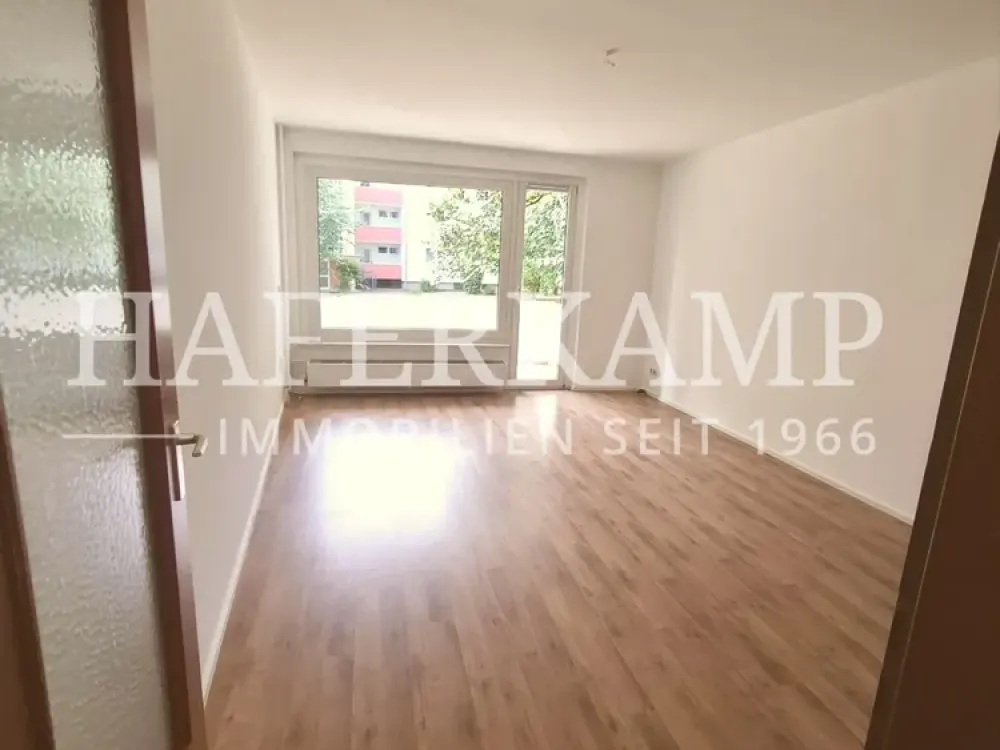 Charmante Erdgeschosswohnung in Düsseldorf mit Balkon