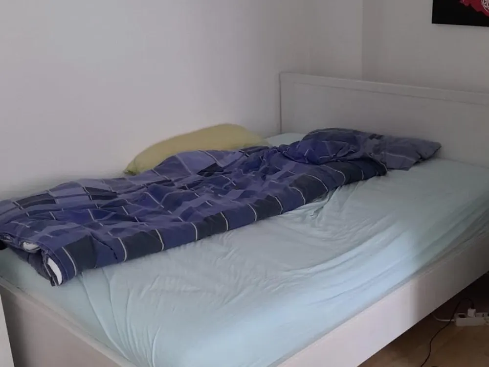 Helle Dachgeschoss Wohnung ca. 35