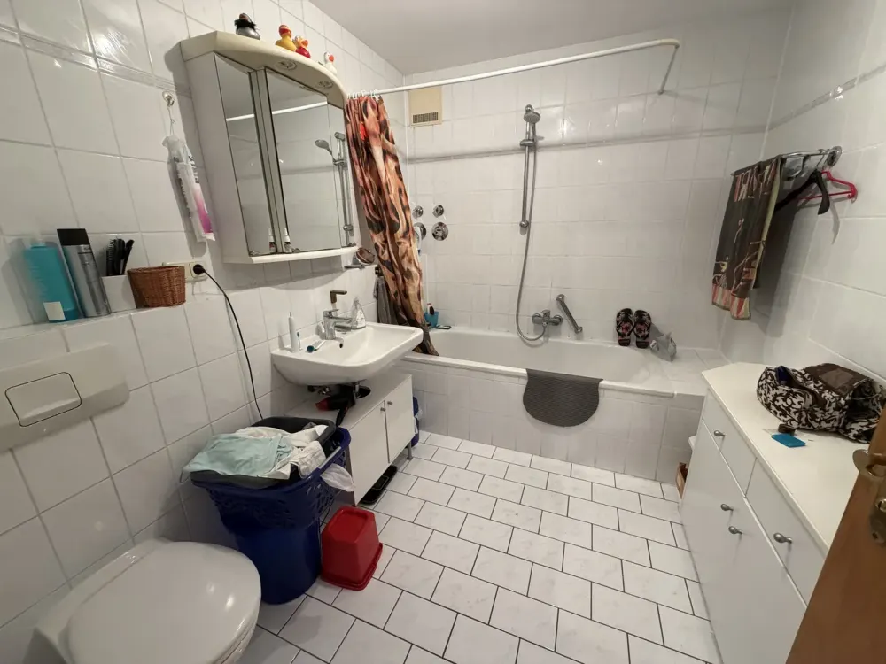 Spacious 2-Room Apartment in Trudering