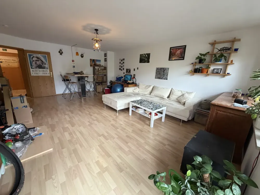 Spacious 2-Room Apartment in Trudering